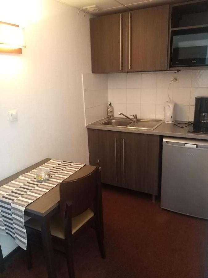 Studio privatif dans Hôtel Résidence Nimes Gare Exterior foto